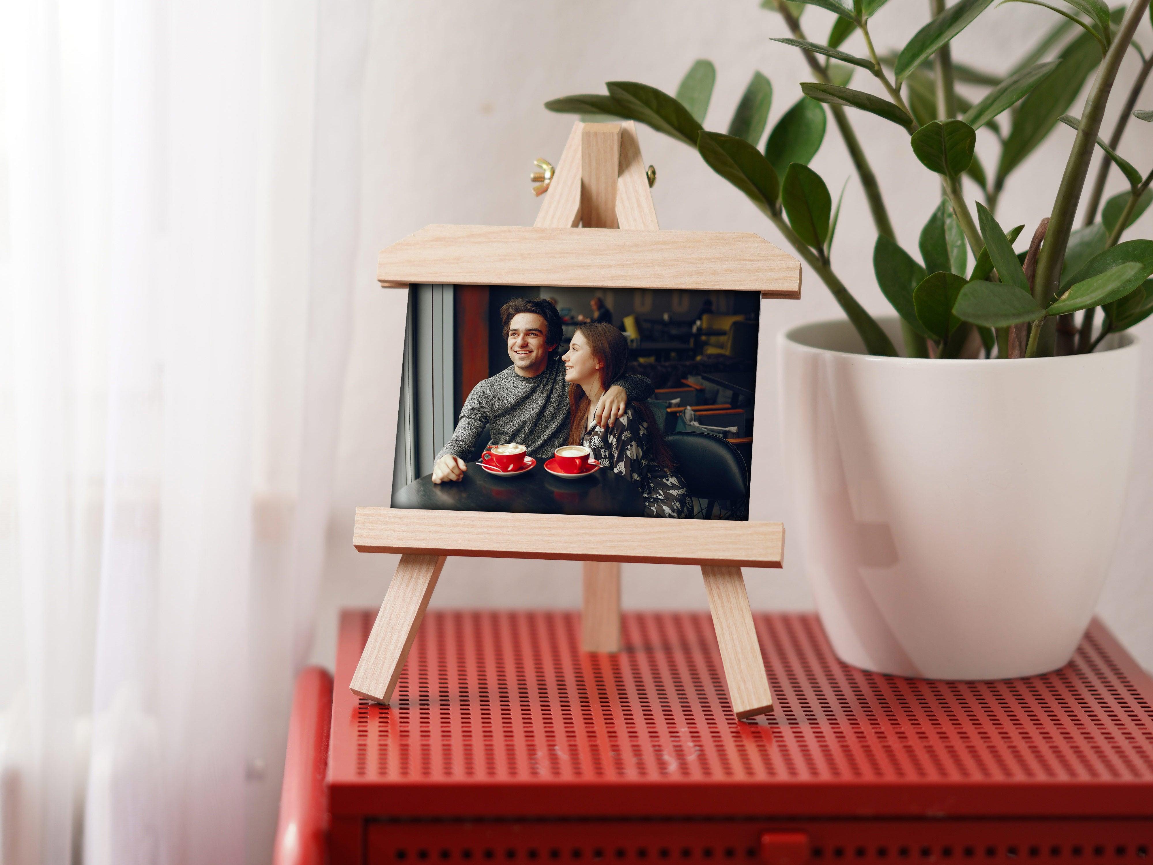 Photo with Special Easel - LuneCadeau