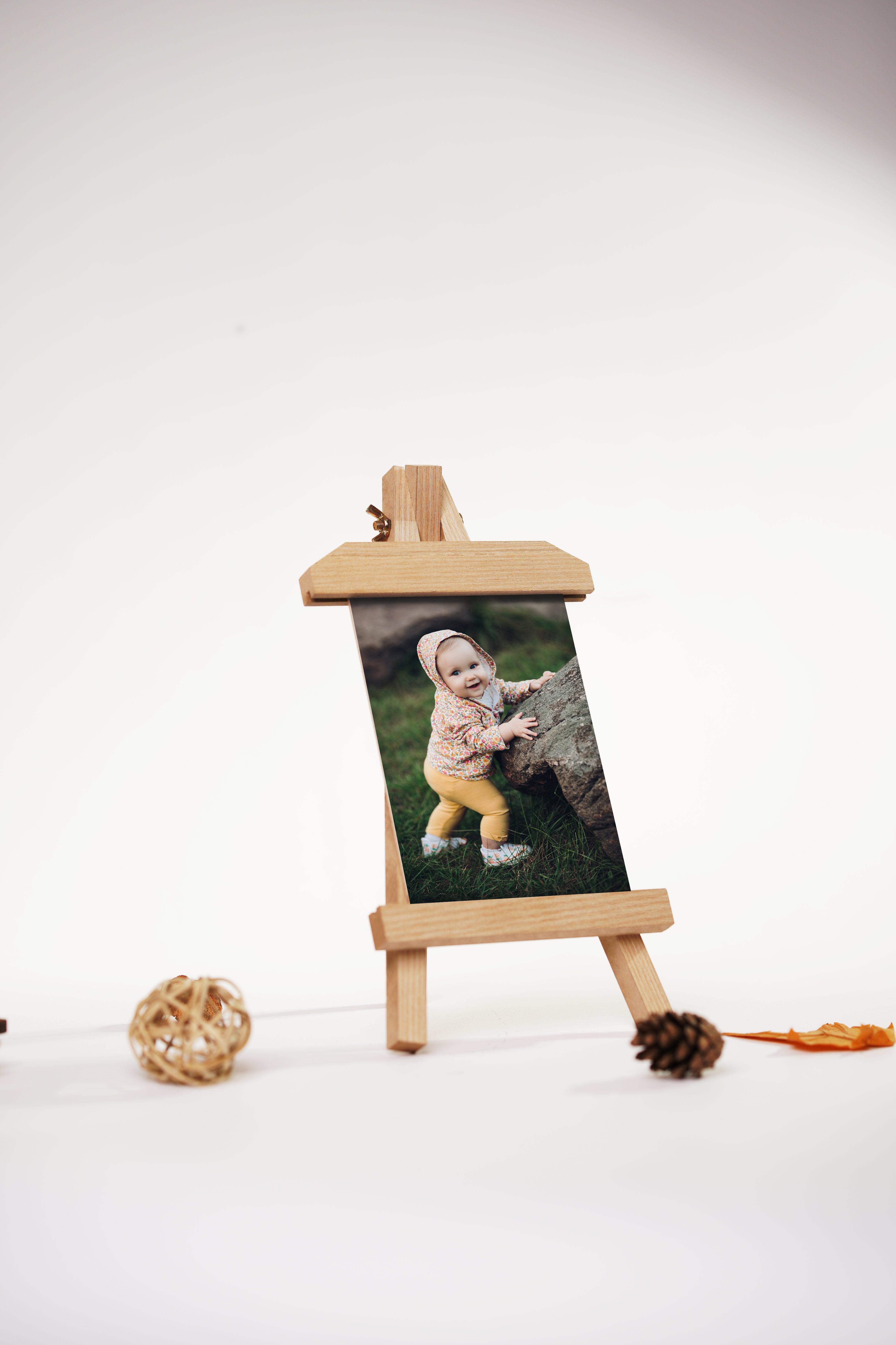 Photo with Special Easel - LuneCadeau